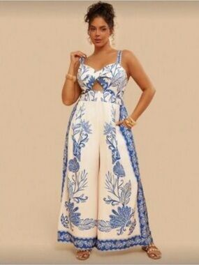 SHEIN Blue & Cream Floral Wide-Leg Jumpsuit size 0xl